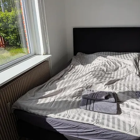 Pet-friendly 2 60m2 - Close To Femern & Puttgarden & Lalandia & Knuthenborg Holeby
